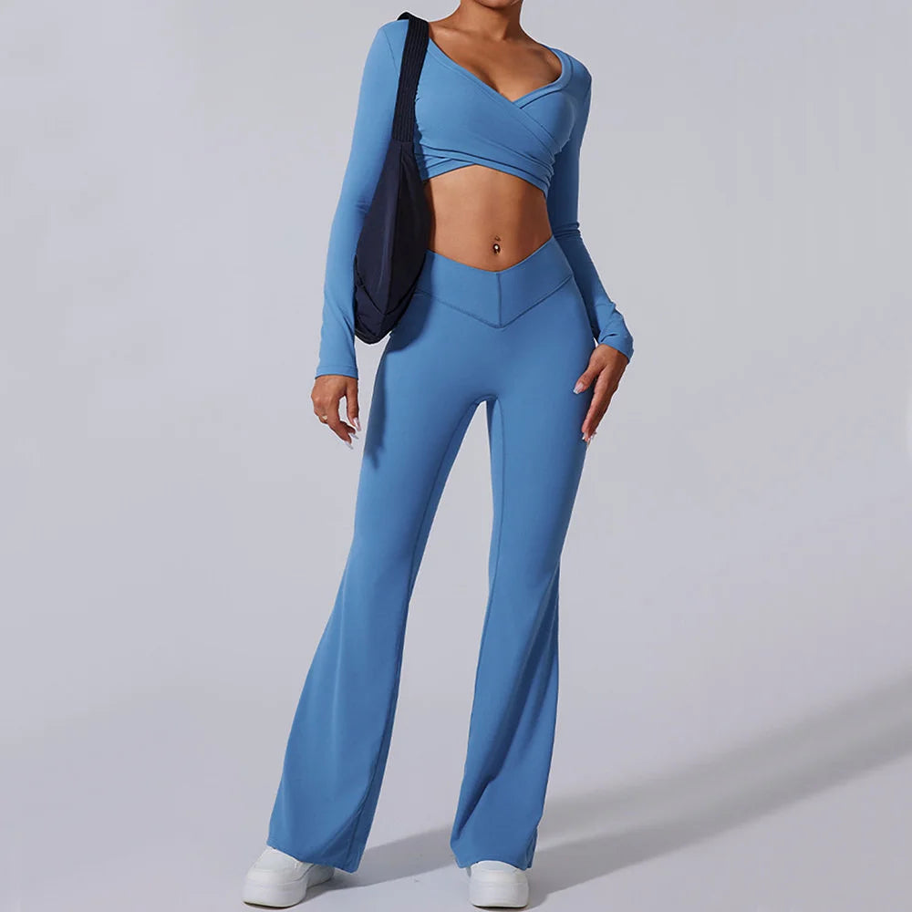 Sports Long-Sleeved Crop Top For Women.
