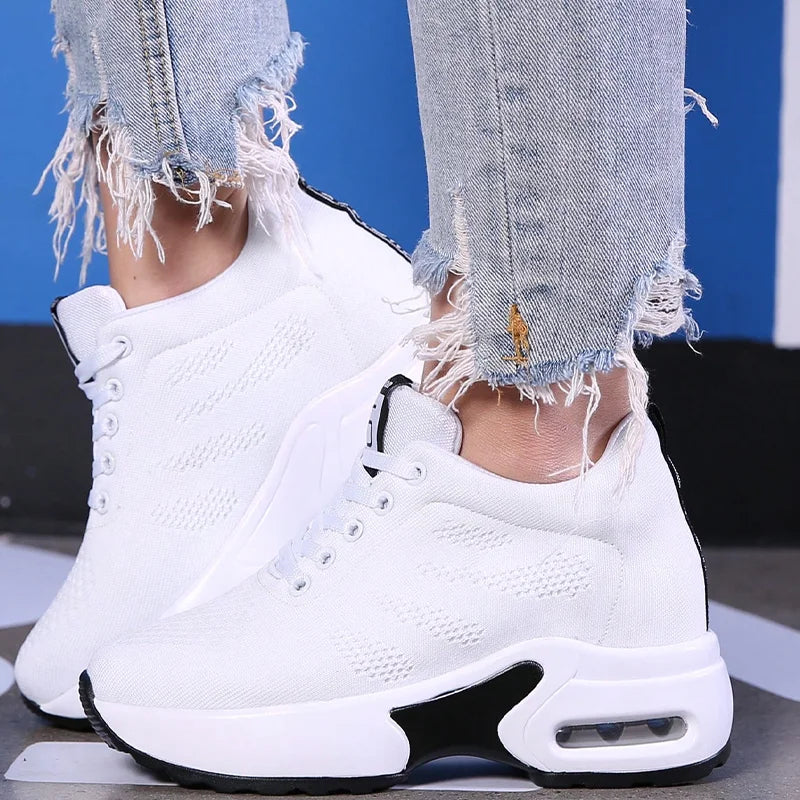 Women Air Cushion Running Sneaker.