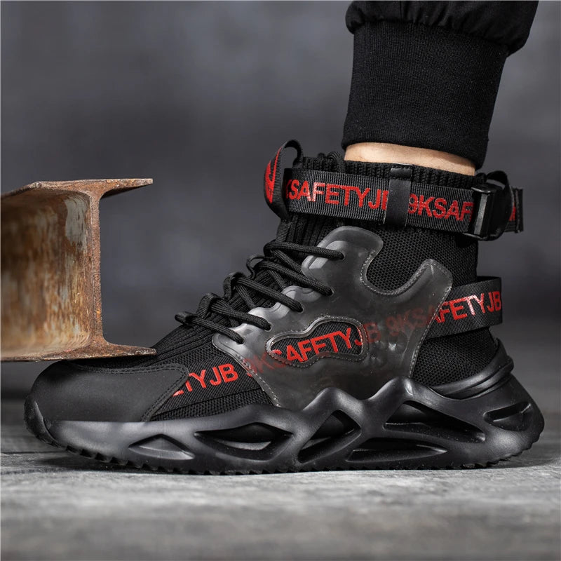 Lightweight Safety Shoes With Steel Toe.