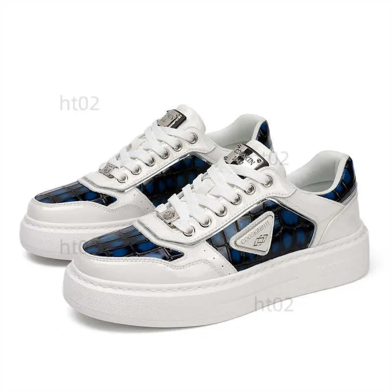 Casual Fashion Designer Sneaker Shoes For Men & Women.