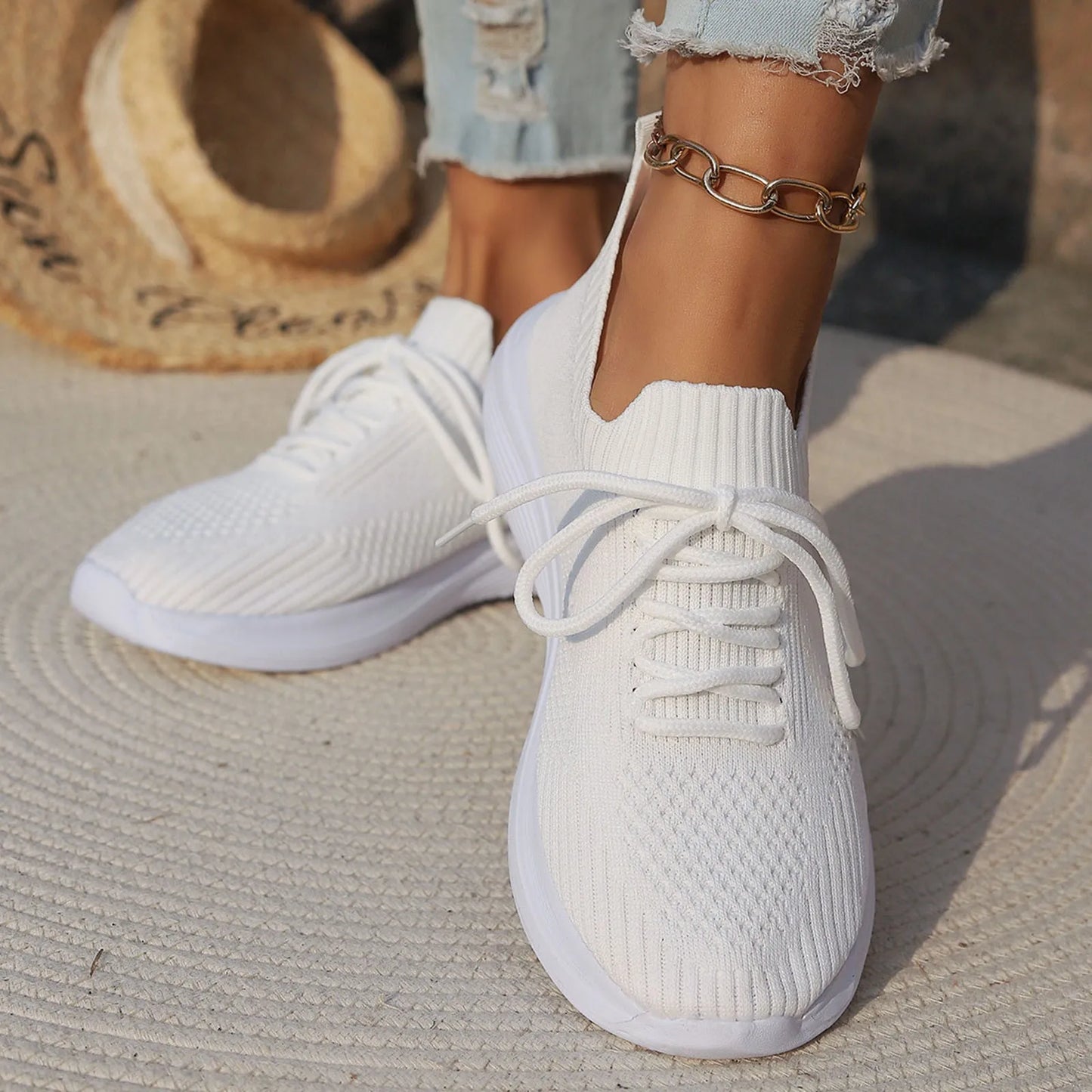 Fashion Breathable Sneaker For Women.