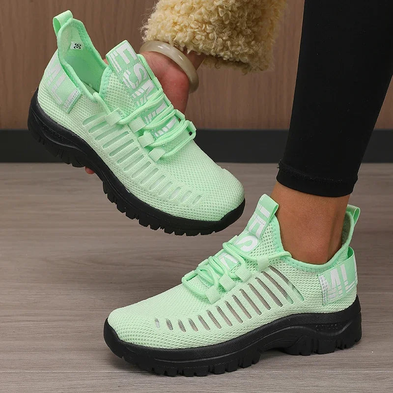 Fashion Mesh Running Shoes For  Men  & Women.