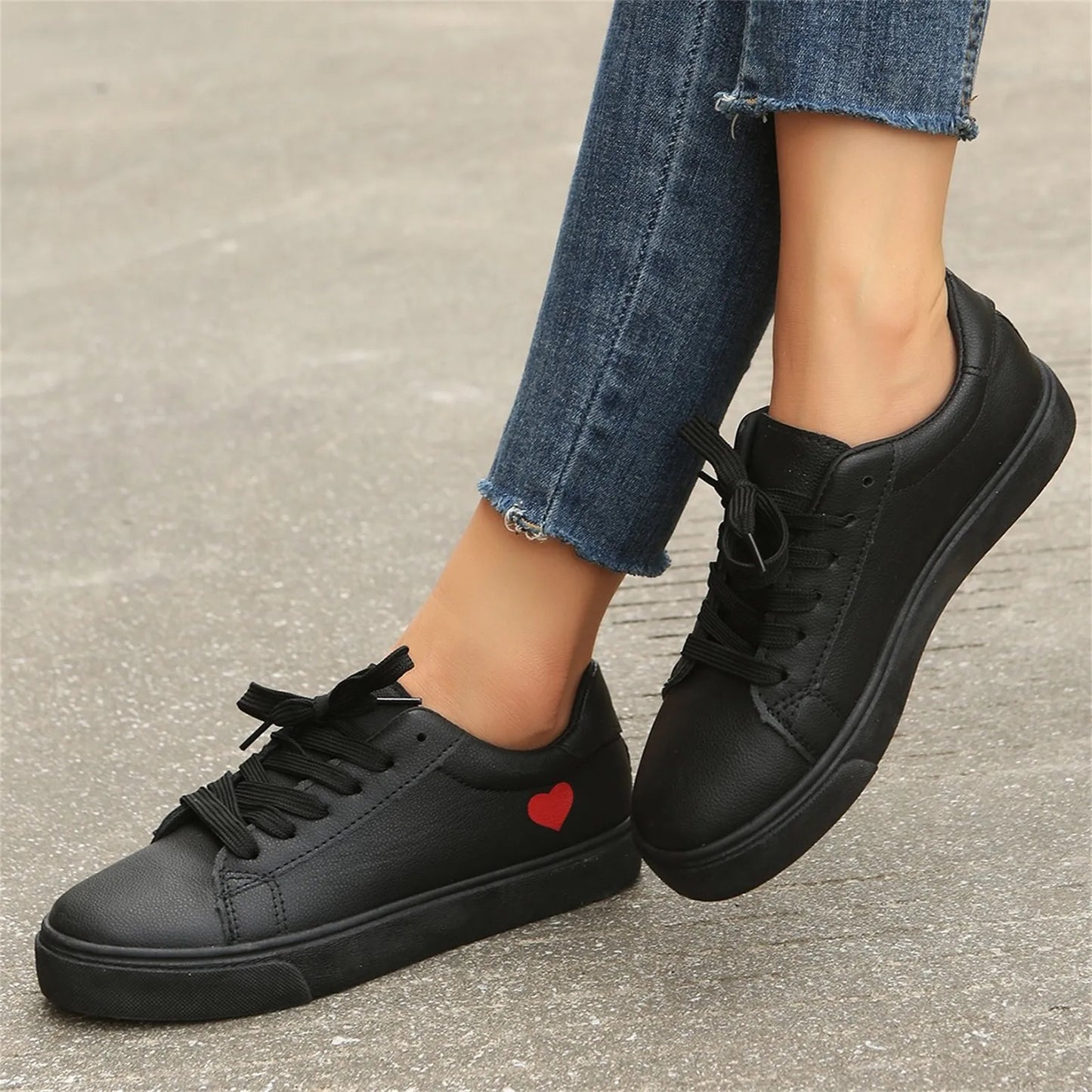 Ladies Leather Sneakers.