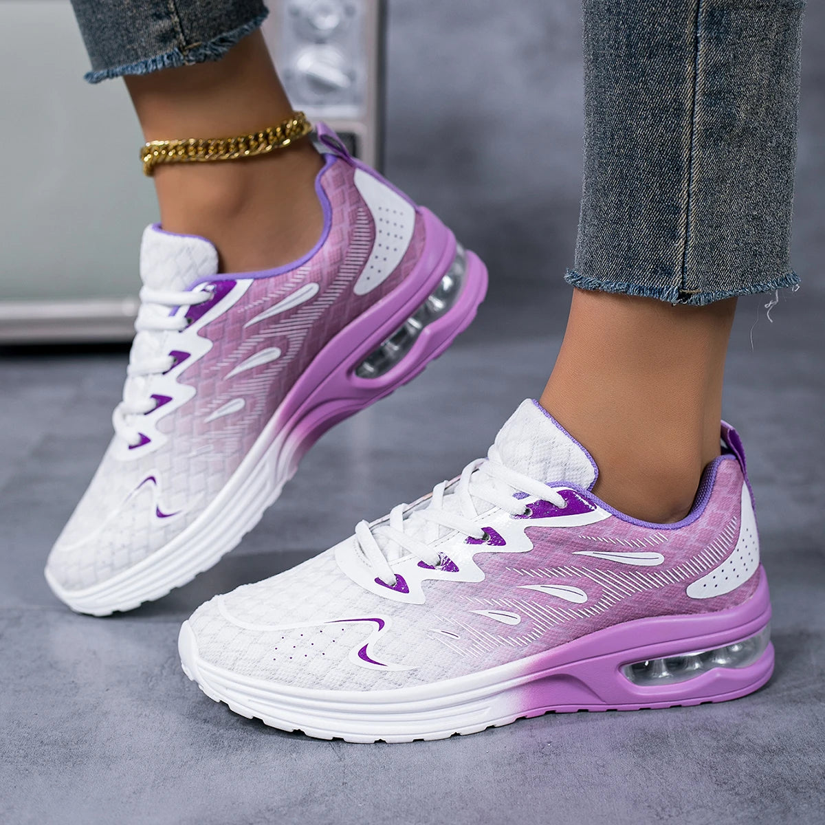 Women Gradient Air Cushion Running Sneakers.