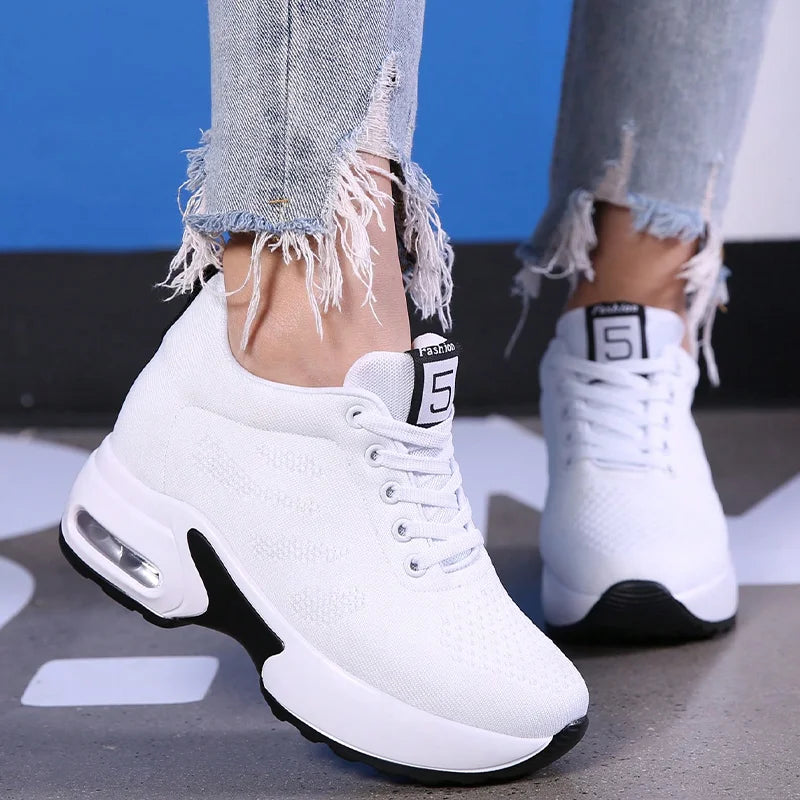 Women Air Cushion Running Sneaker.