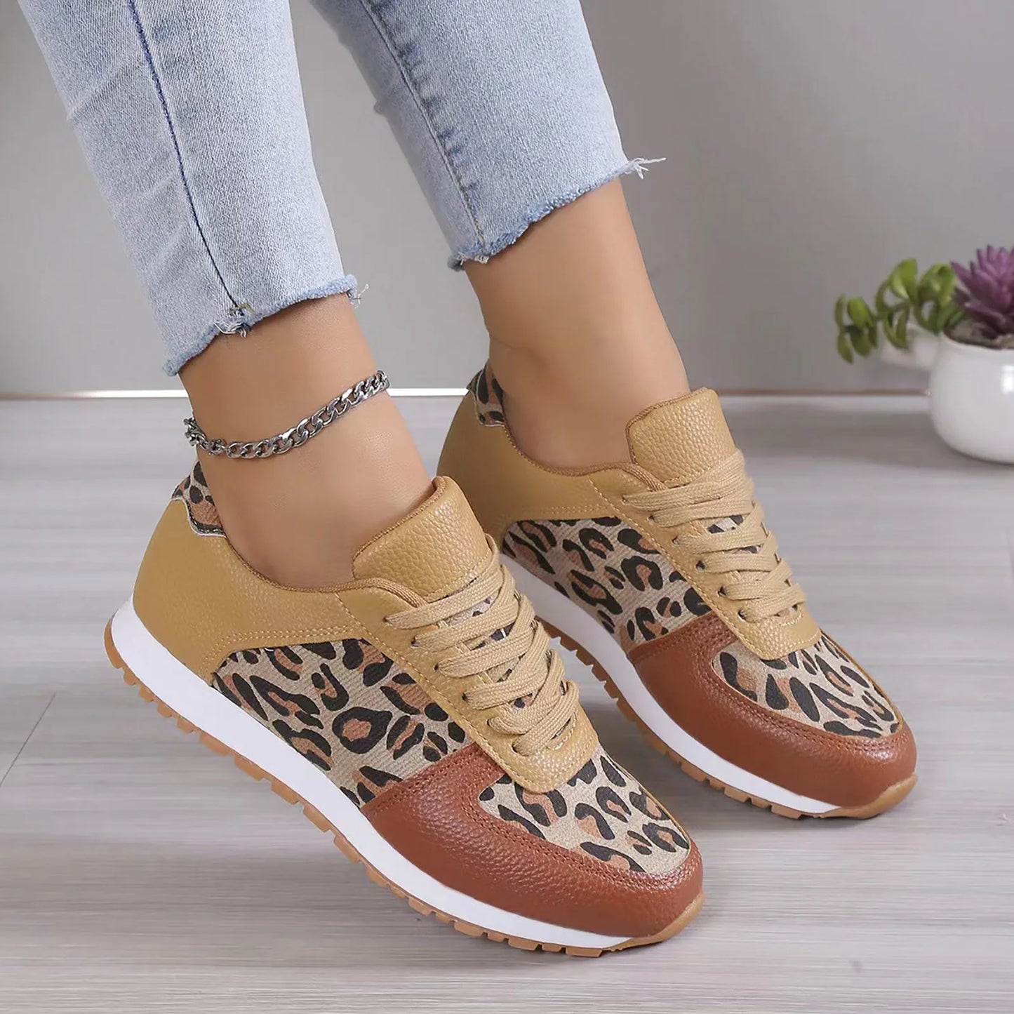 Thick Bottom  Leopard Print & Lace Up Casual Sneakers  For Women.