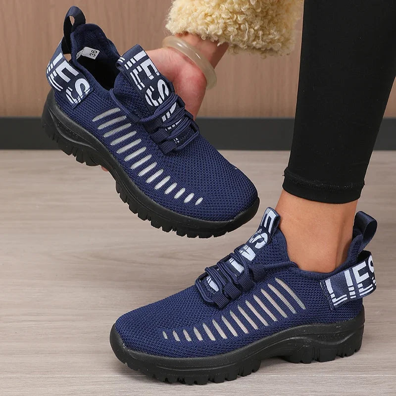 Fashion Mesh Running Shoes For  Men  & Women.