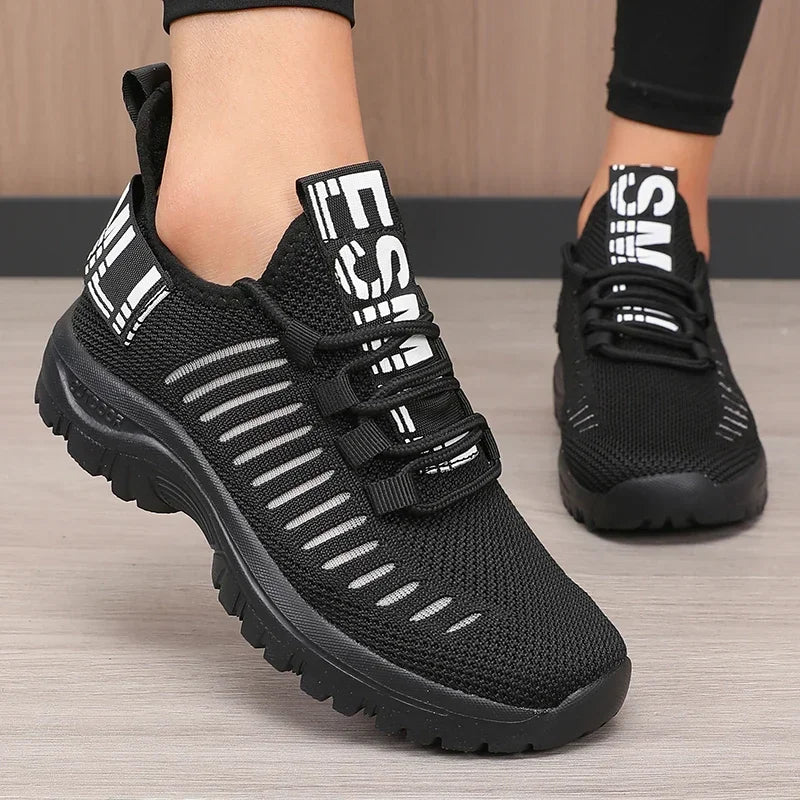 Fashion Mesh Running Shoes For  Men  & Women.