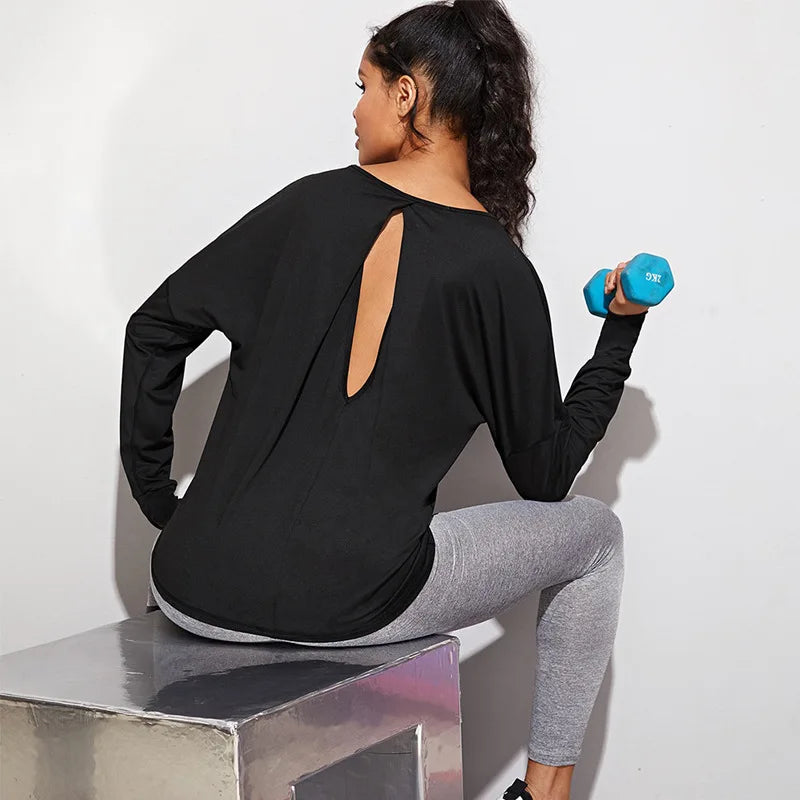 Women's Workout Clothing For Yoga .